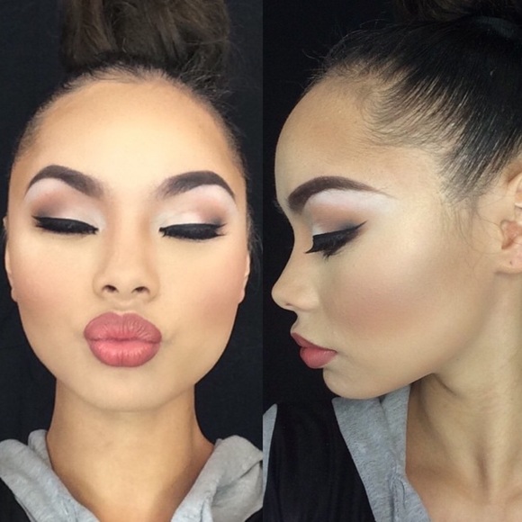 MAC Prep + Prime Moisture Infusion - Picture 9 of 12